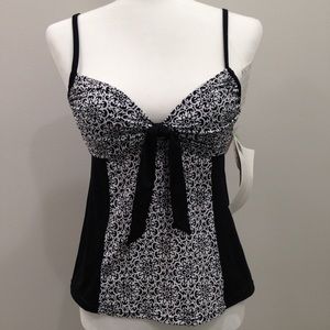 NWT Women's Tankini Top - A Shore Fit!